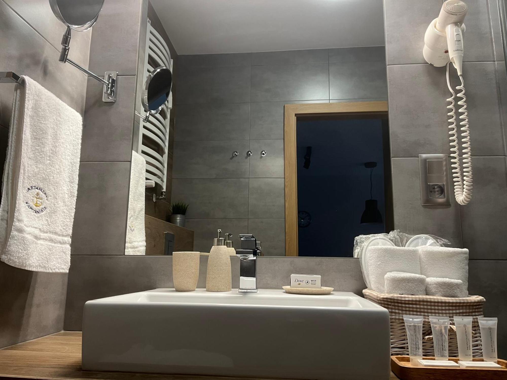 Apartamenty Kapitanskie Blizej Morza Kołobrzeg Kültér fotó